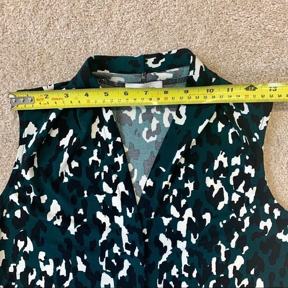 Calvin Klein emerald green black white Sleeveless Leopard-Print Blouse Sz XS - Picture 9 of 12